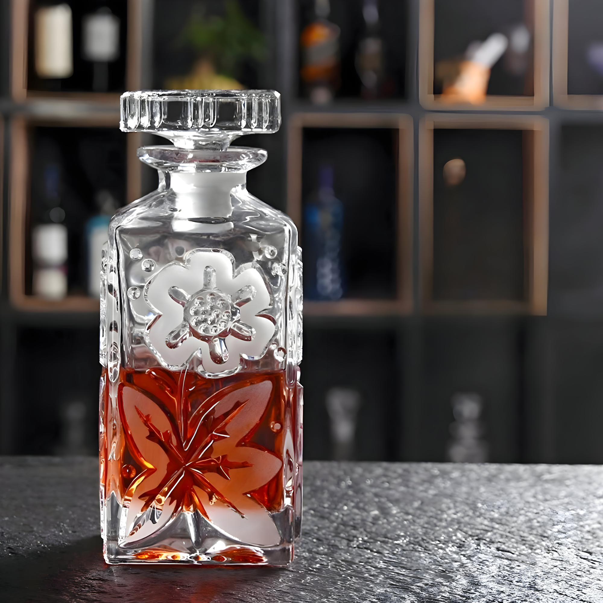 Rosace - Ancienne Carafe Cristal Fleurs Gravées
